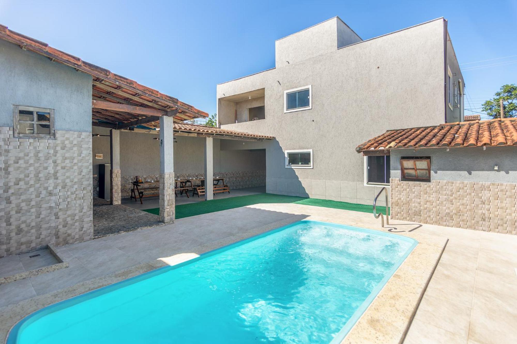 Refugio Tropical Casa De Praia Com Piscina Aquecida E 4 Suites E Garagem 3 Carros, 800 Mtrs Da Praia Internet 700 Mbps, Condominio Privado Com Pista De Skate , Quadra De Futevolei , Campos E Quadras De Futebol! Cabo Frio Esterno foto