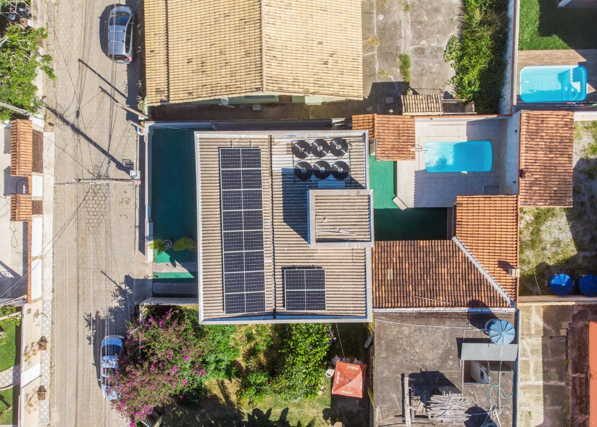 Refugio Tropical Casa De Praia Com Piscina Aquecida E 4 Suites E Garagem 3 Carros, 800 Mtrs Da Praia Internet 700 Mbps, Condominio Privado Com Pista De Skate , Quadra De Futevolei , Campos E Quadras De Futebol! Cabo Frio Esterno foto